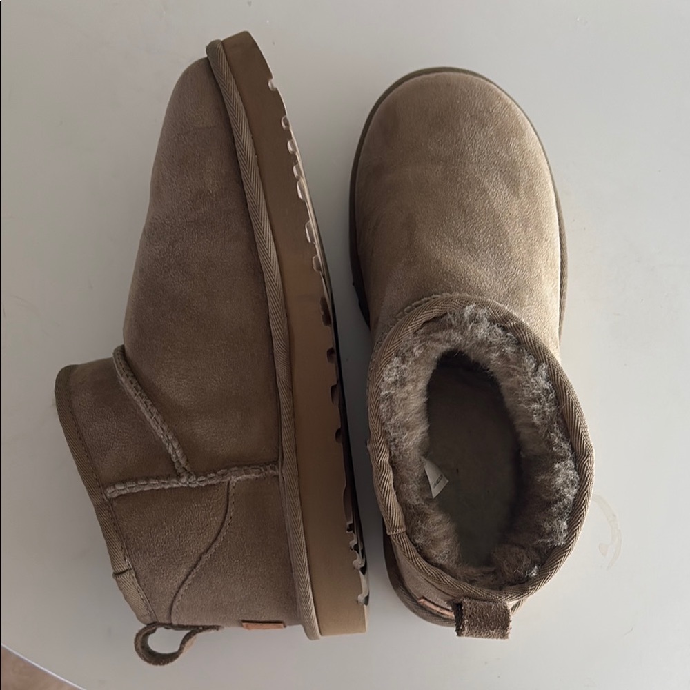 UGG Classic Mini II Boots - ANTILOPE